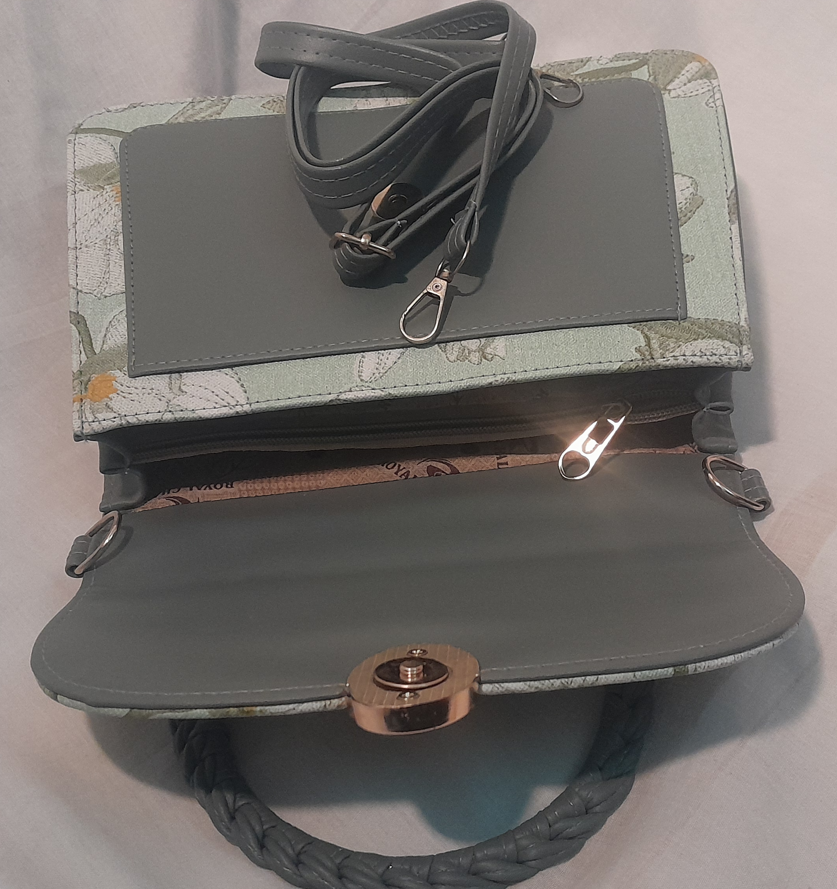 Pistha floral handbag